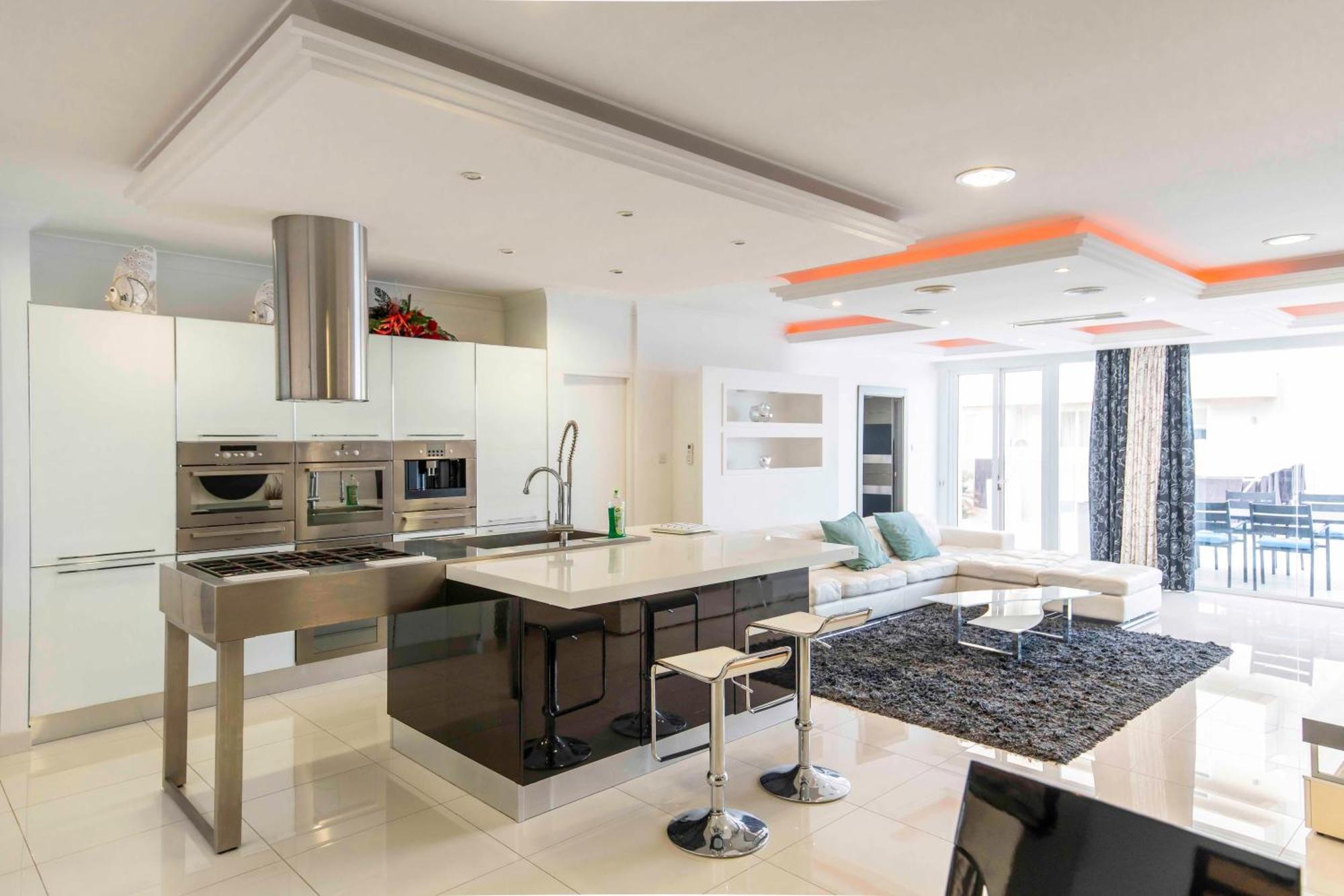 Apartamento Oceanfront 3br Penthouse Luxury & Views In *